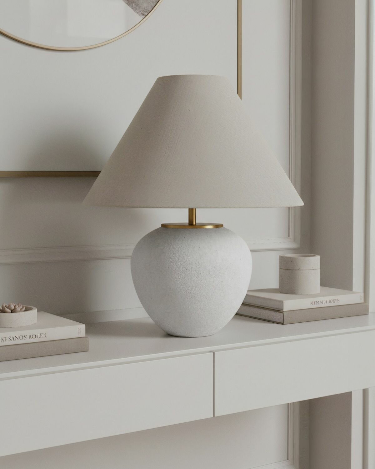 Белая настольная лампа "Ноэл"