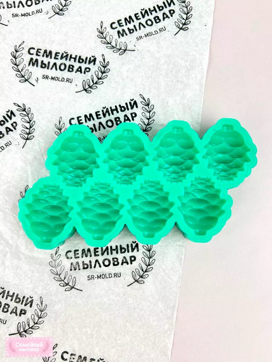 Силиконовая форма / молд для шоколада Шишки — фото 1