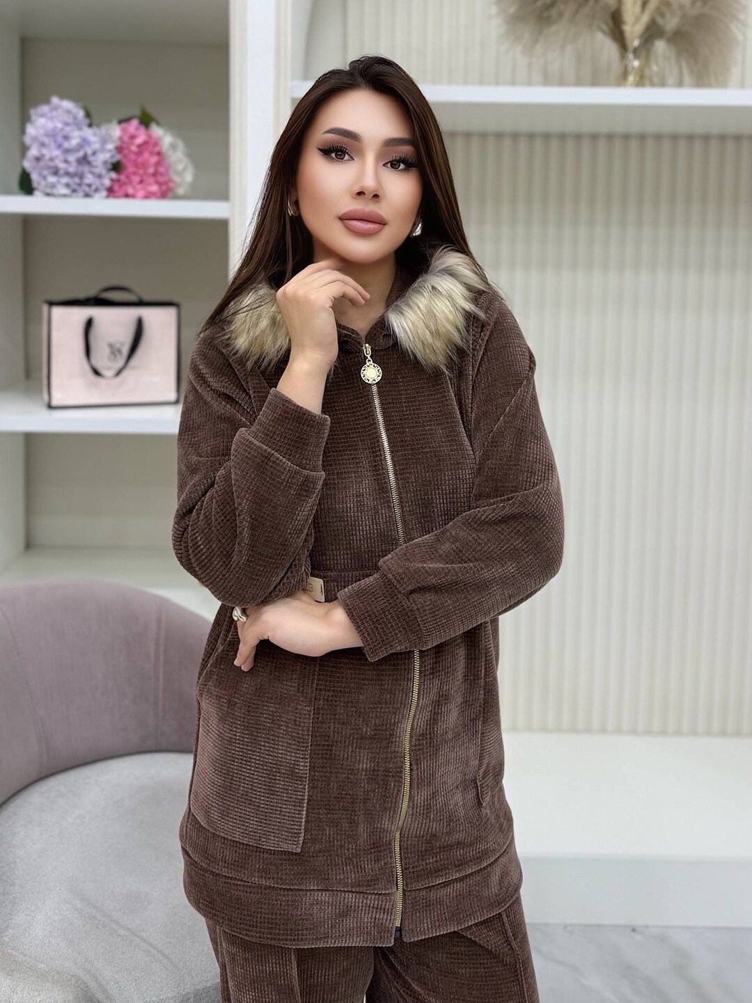 Платье  ayollar uchun uy kiyimi, ko'ylak komplekt, размер ovesize, коричневый