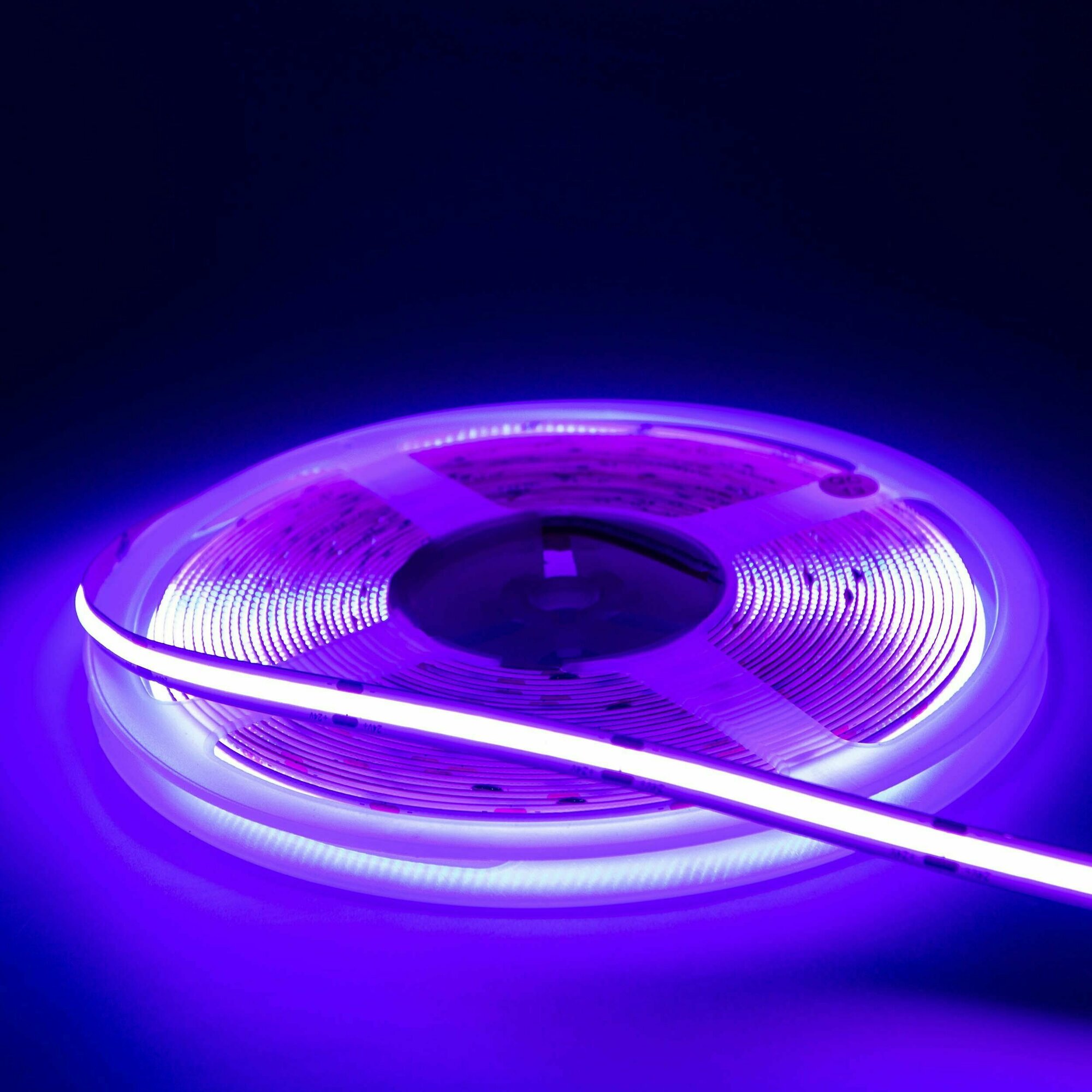 Светодиодная лента COB, 10 метров, 24В, 480LED/m, фиолетовый - фотография № 3