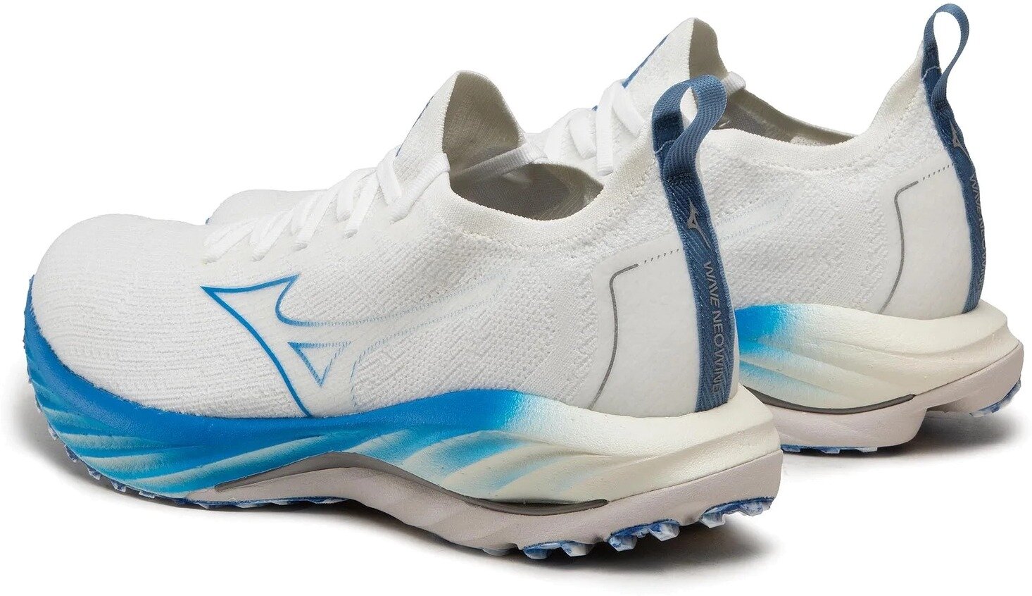 Кроссовки Mizuno Wave Neo Wind