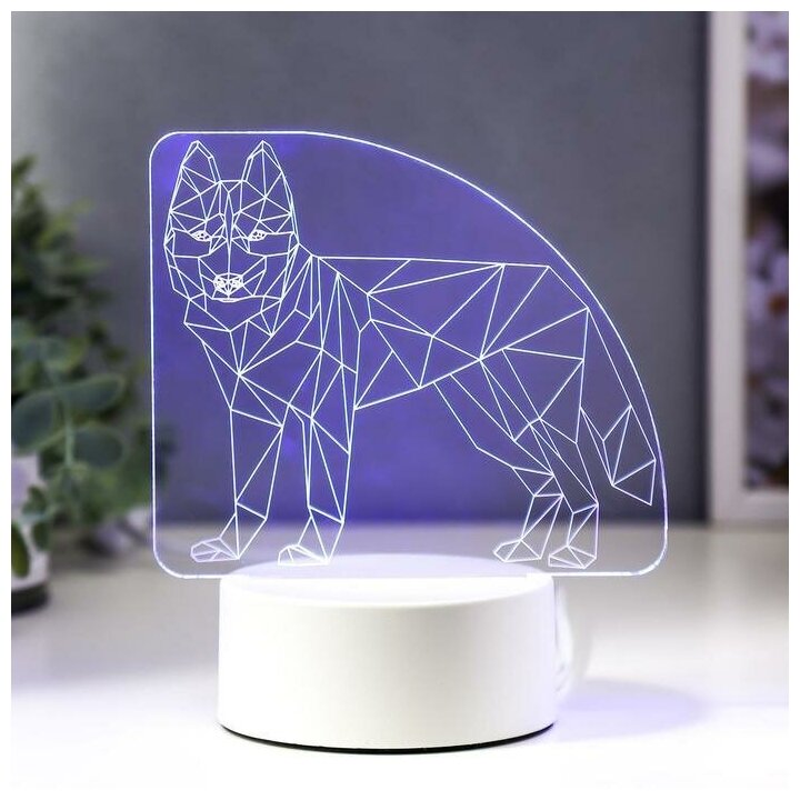 Светильник "Волк" LED RGB от сети 9,5х14,5х17 см - фотография № 1