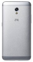 Смартфон ZTE Blade V7 серебристый