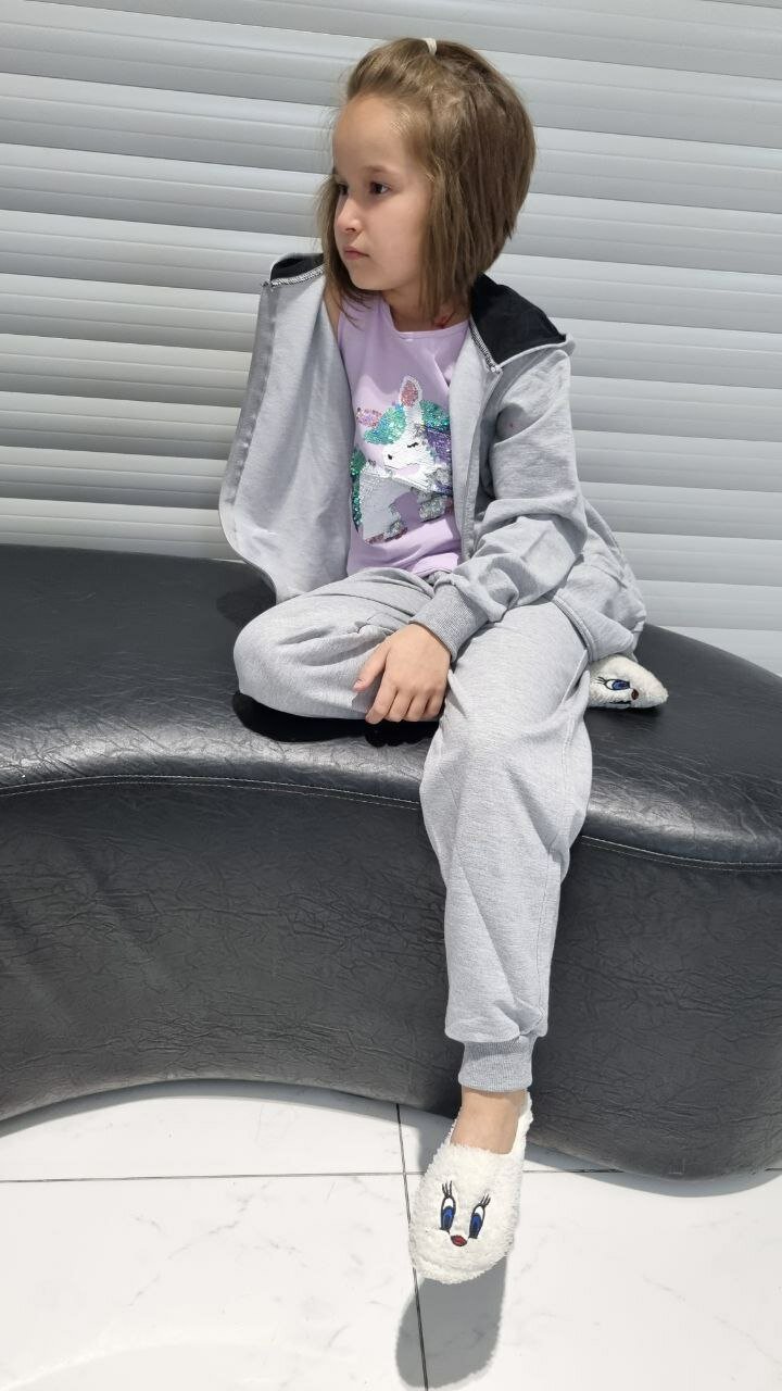 Костюм спортивный  6\8\10\12, размер 6-8 лет, серый меланж — фото 1