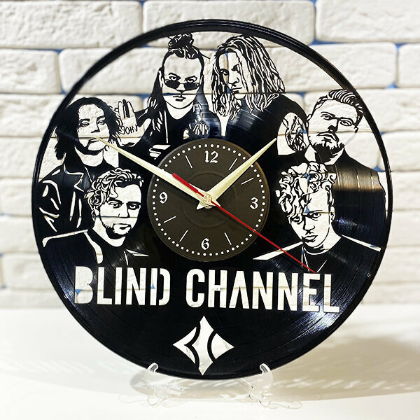Виниловые часы Blind channel