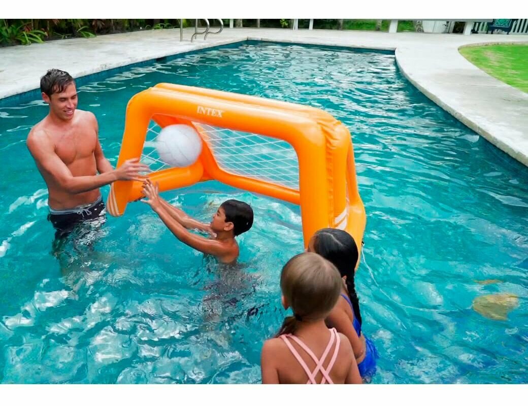 Надувной игровой центр Водное Поло INTEX 140x89x81см 58507