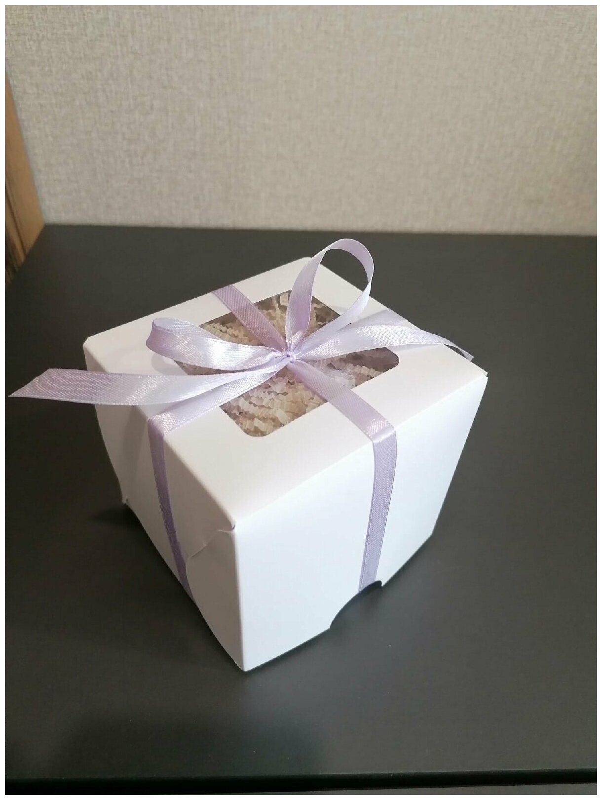 Шоколад белый бельгийский Зайка с бабочкой, подарок ручной работы, фигурка на торт 74 гр - фотография № 5