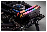 Оперативная память Corsair CMW16GX4M2C3600C18