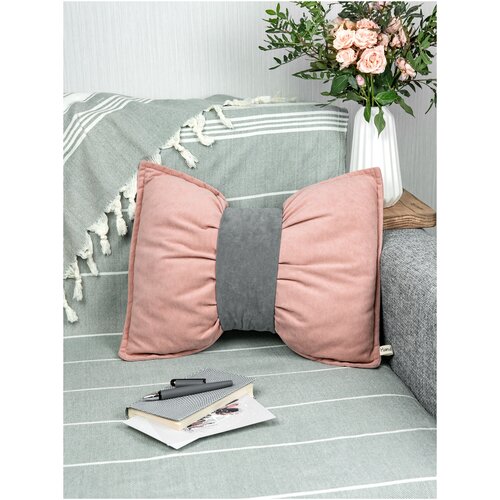 Подушка декоративная Бант (бантик) велюр, 35х45, цвет пудрово-розовый