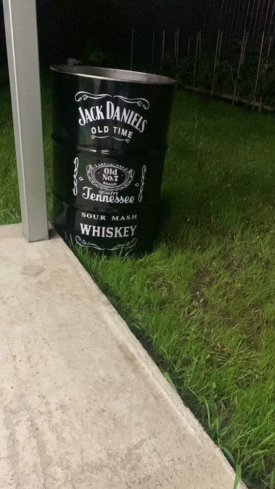 Джек Дениэлс -...
