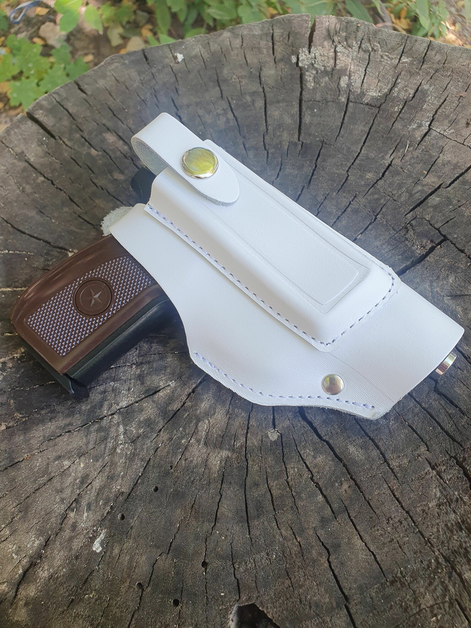 Кобура белая для оружия с дополнительной обоймой, поясная формованная с пеналом