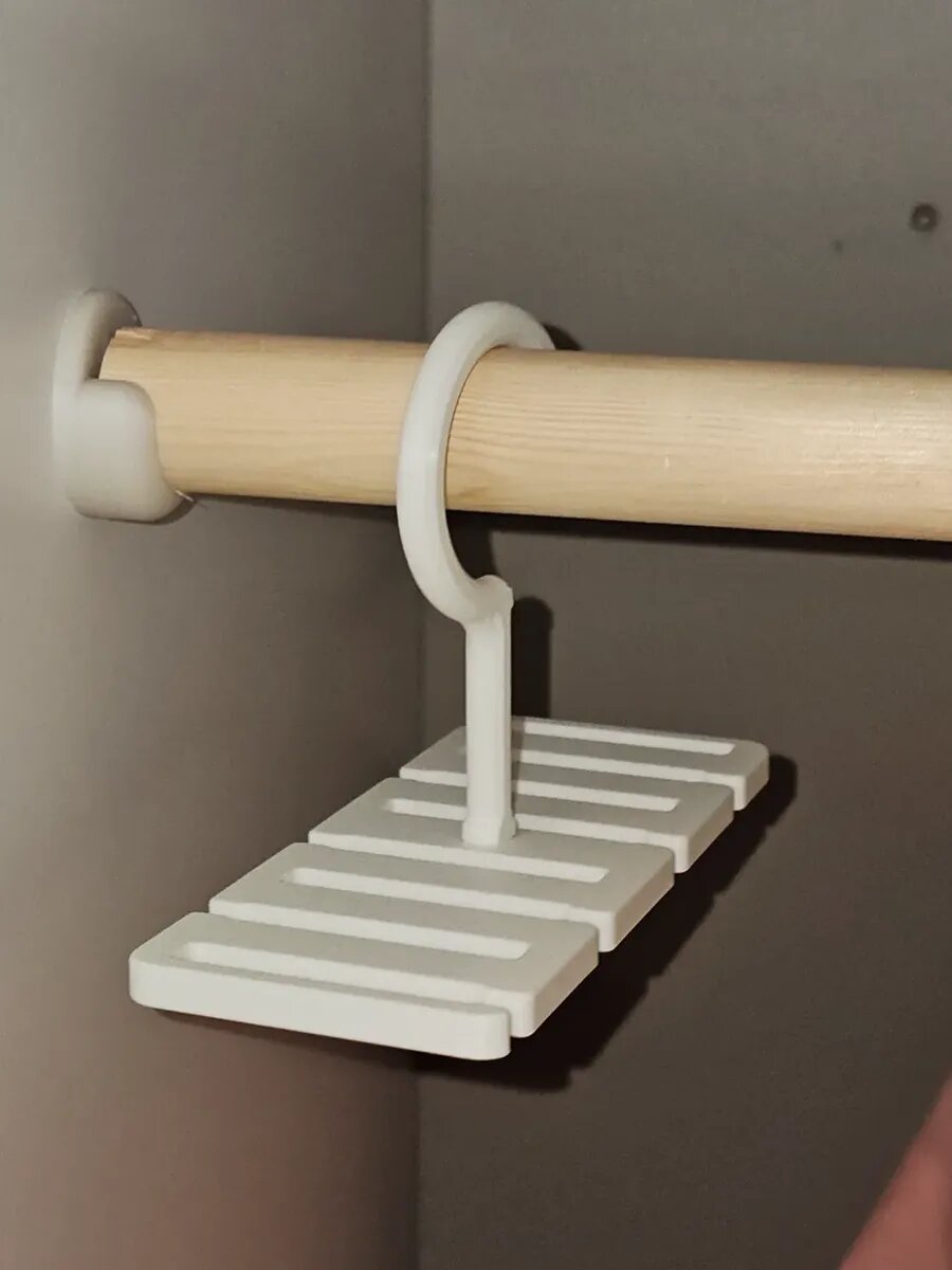 Вешалки для ремней — фото 1