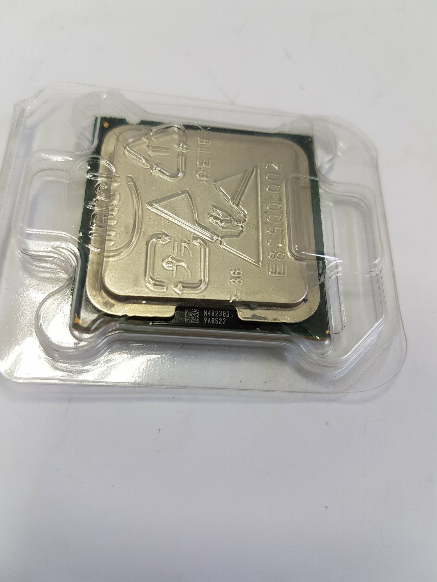 Процессор CPU Intel Xeon 3210 2.13 GHz/4core/ 8Mb L2/105W/ 1066MHz LGA775