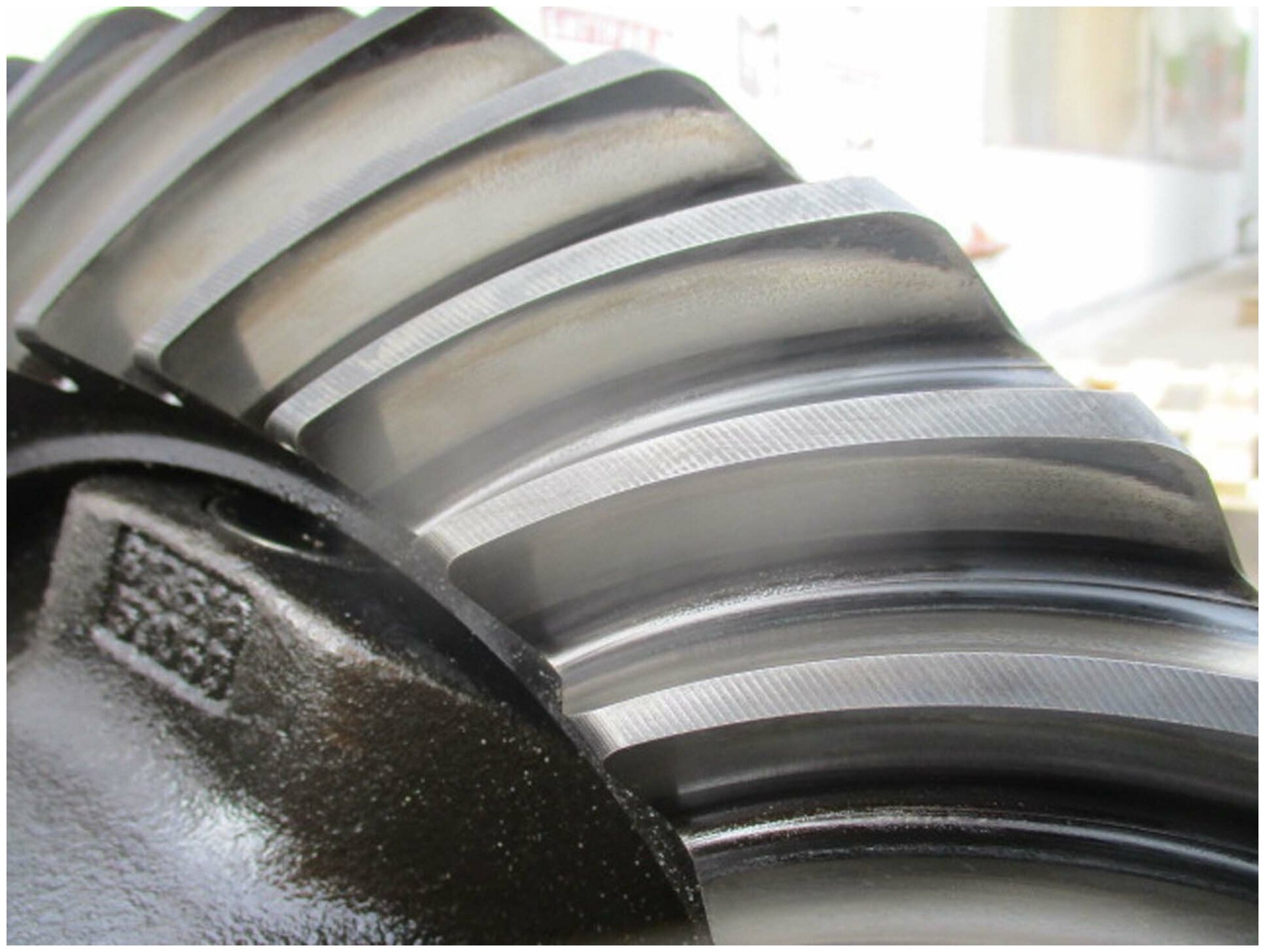 Редуктор HY1350 37:12, i-3,083 MAN TGX, TGS, TGA, под ремонт, сломана ...