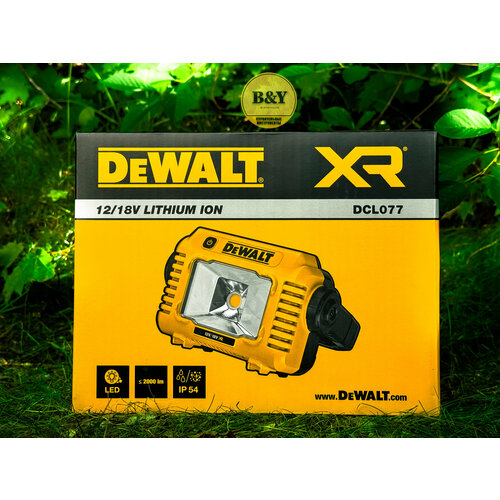 Напольный прожектор 18В XR, 2000 Лм DEWALT DCL077 без аккумулятора и зарядного устройства