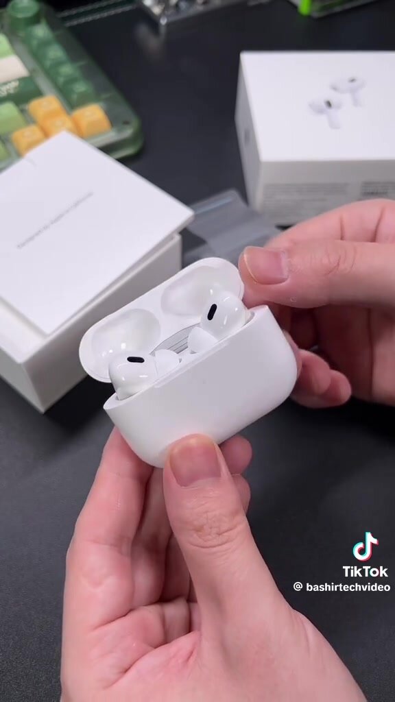 Беспроводные наушники Ai Pods Pro 2 , с шумоподавлением , для IPhone/Android + 2 подарка чехол и блок 20V для зарядки — фото 1