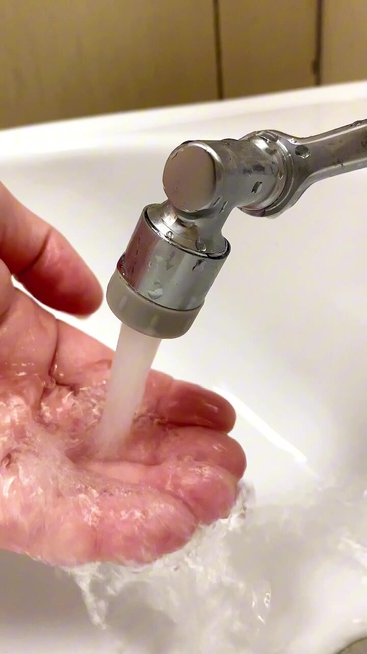 Аэратор для смесителя поворотный на шарнире, AV Engineering (AVSSS-106) — фото 1