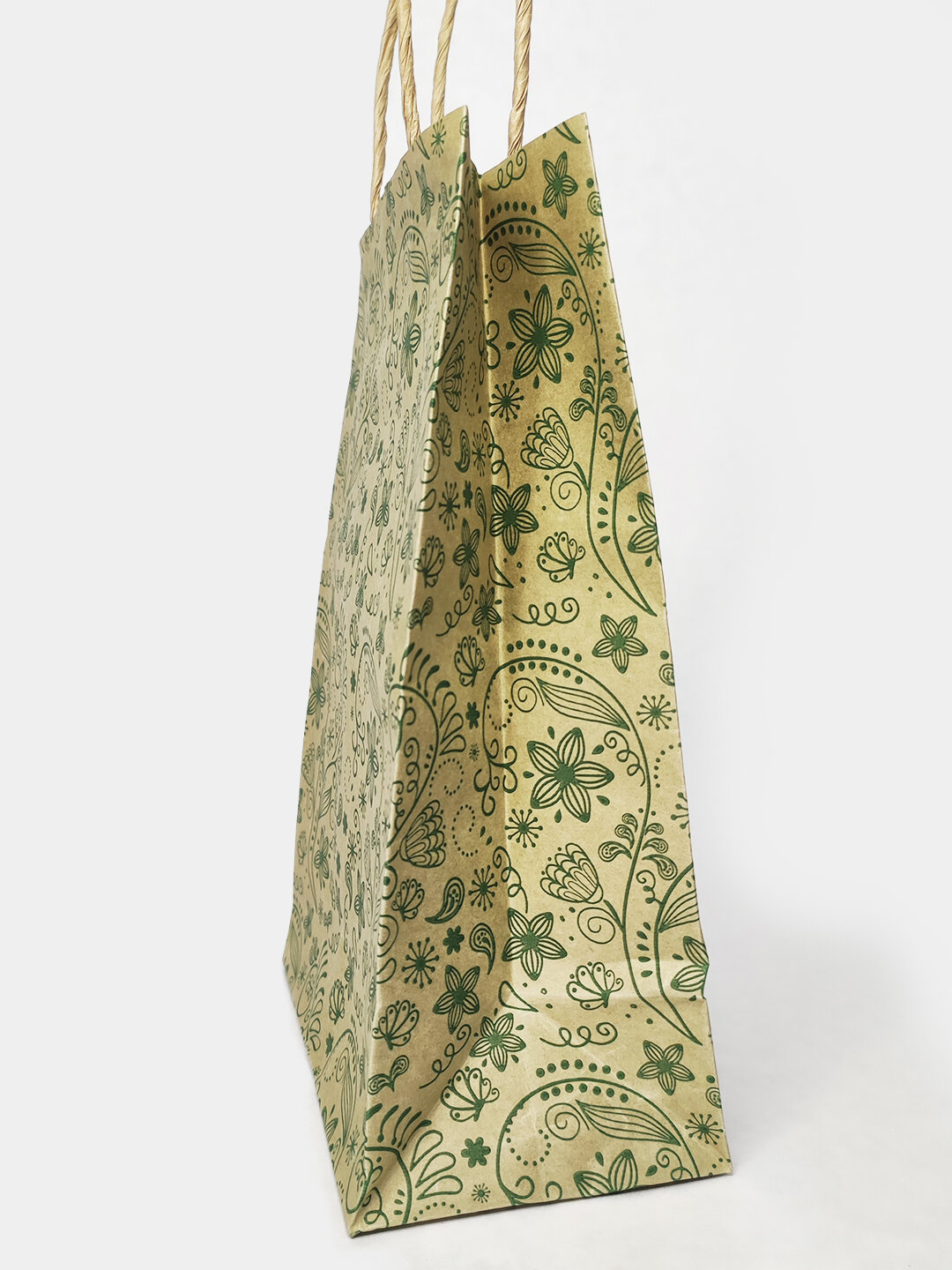 Подарочный крафт пакет с ручками с красивым узором: Крафт пакет с ручками, подарочный, 23 * 15 * 8 — фото 1