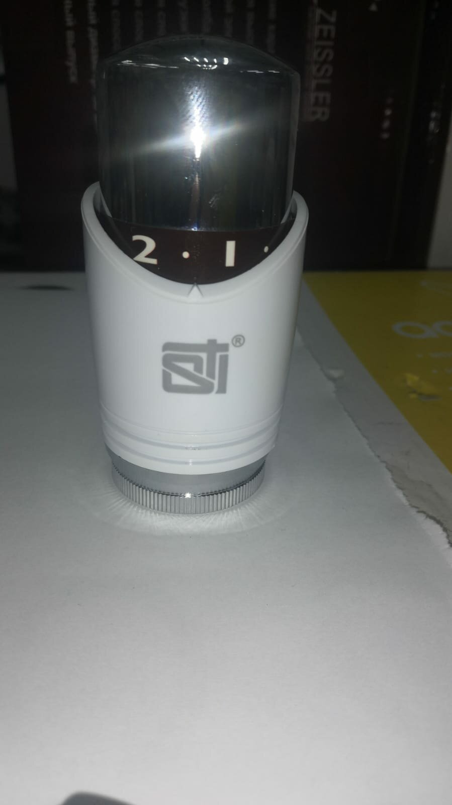 Термостатическая головка STI "LUX", для радиатора, белая, пластик — фото 1