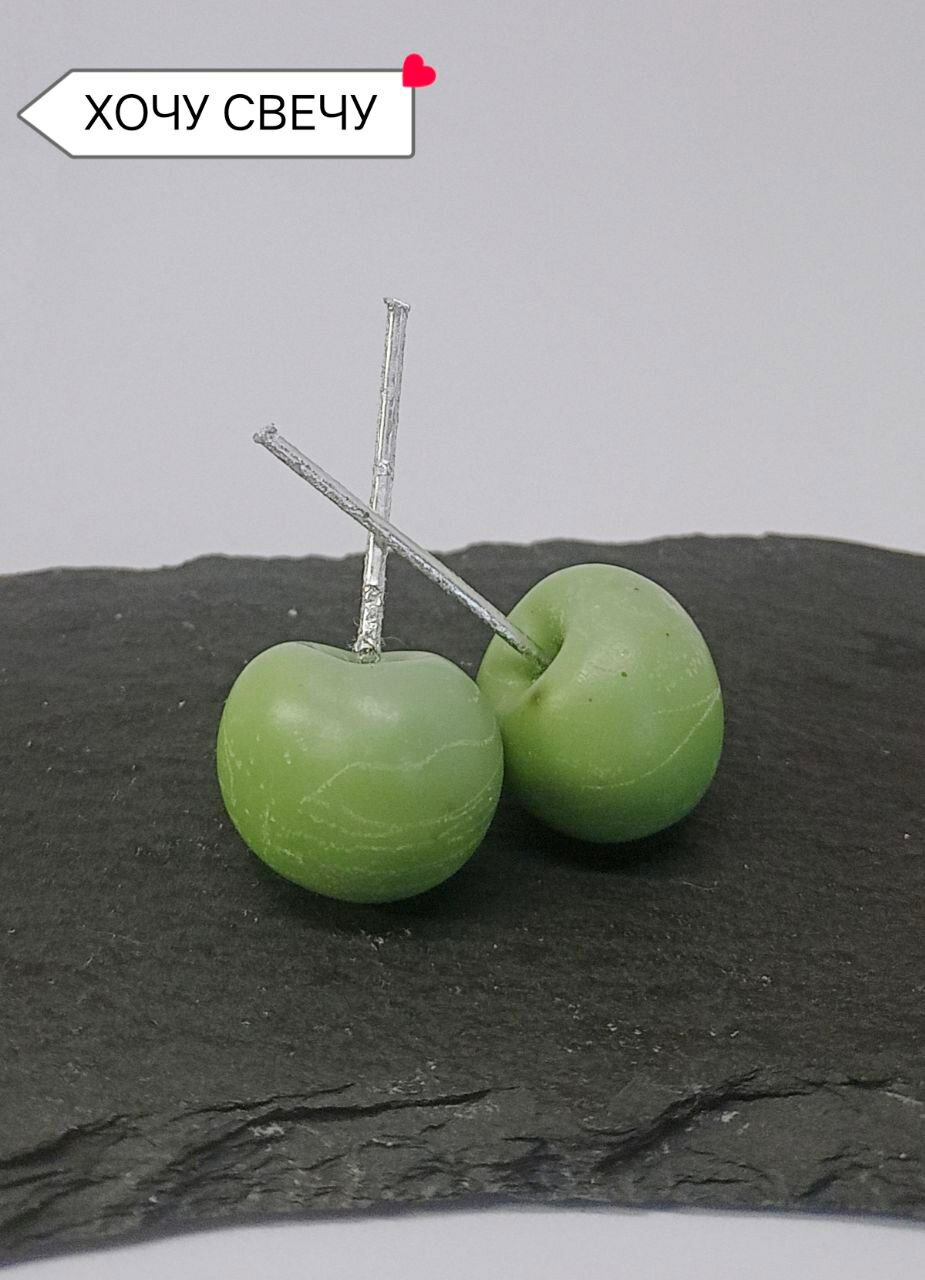 Набор свечей для торта ручной работы "Вишенка на торте" зеленые, набор 5 шт.