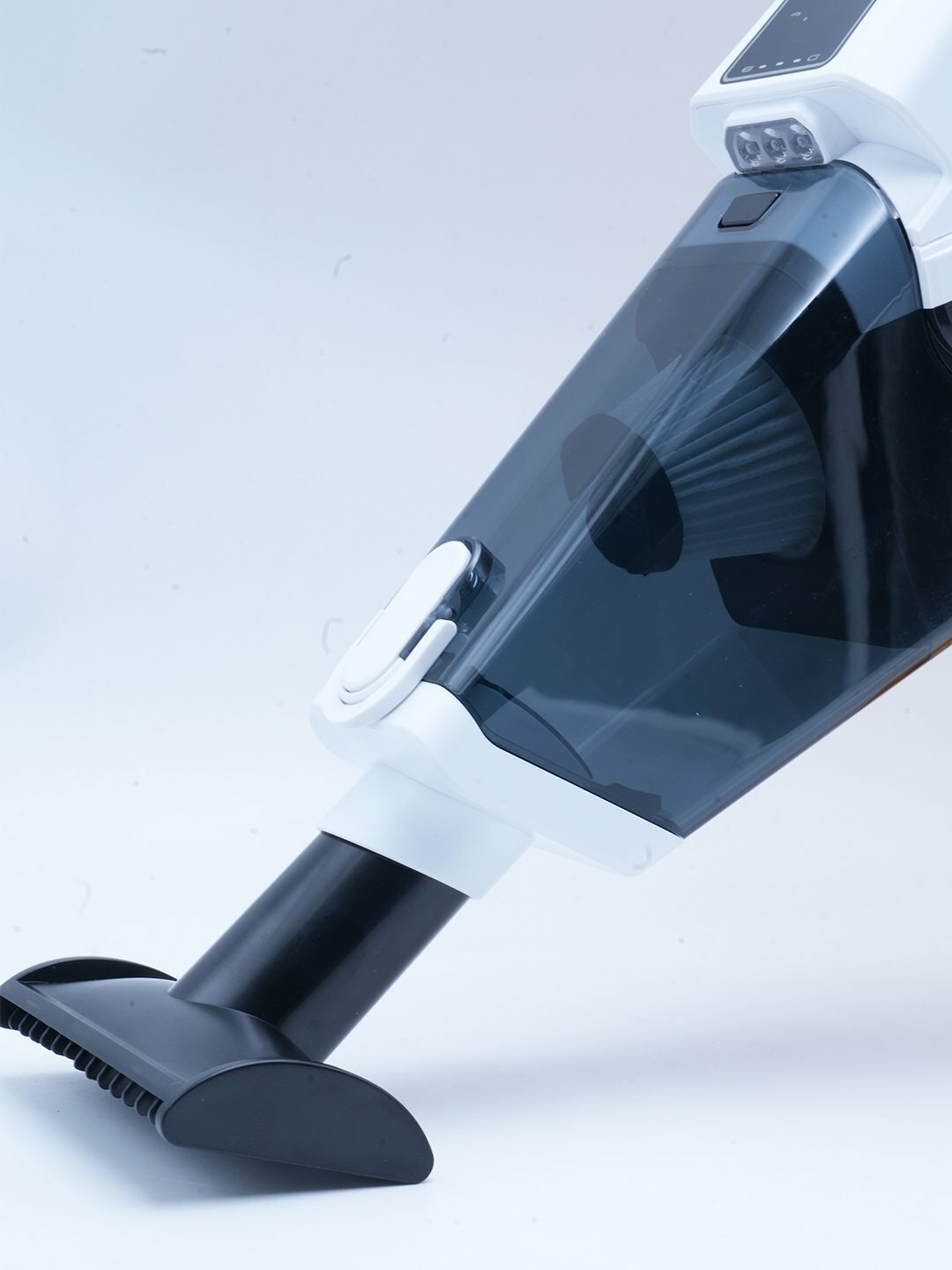 Мощный пылесос с технологией «Cyclone» – беспроводной, портативный — фото 1