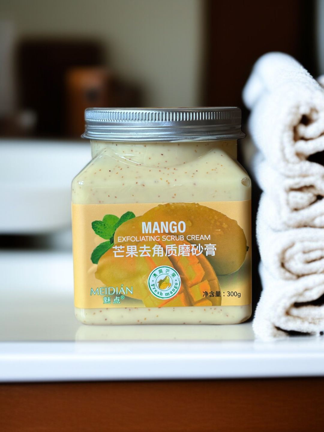 Скраб для тела и лица очищающий пилинг Body Scrub, Mango 300 мл