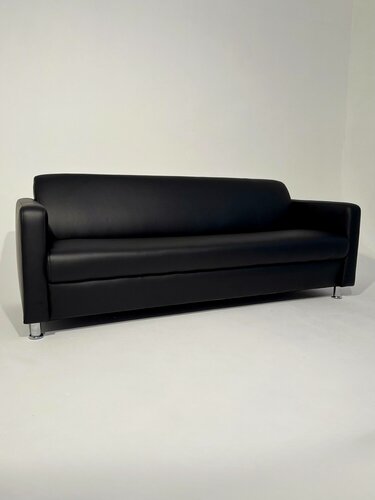 Изображение товара Диван офисный Сенатор двухметровый цельный, механизм Нераскладной, 200х80х82 см, чёрный матовый