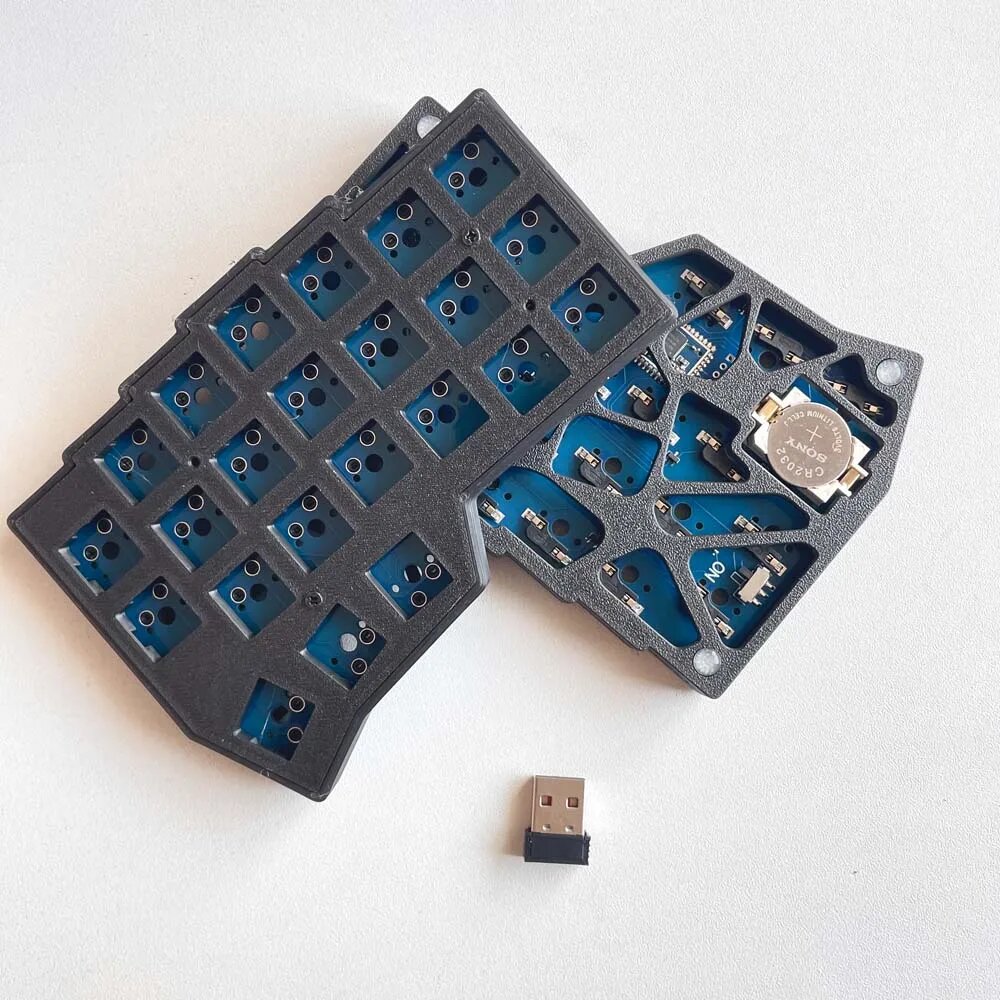 CORNE V4 2,4G беспроводная механическая мини-клавиатура