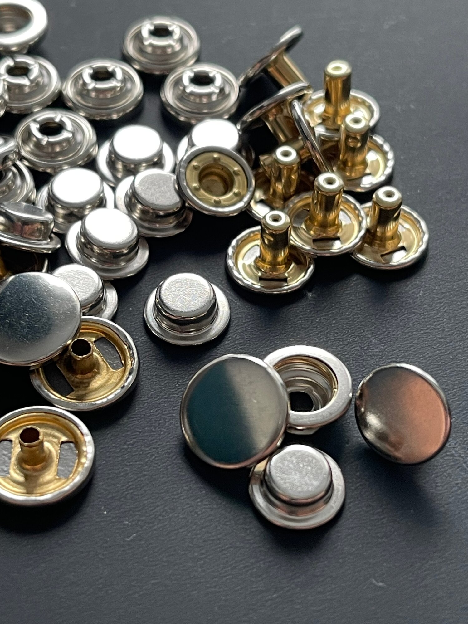 Кнопки для одежды Дельта 503 из латуни 12,5 мм — фото 1