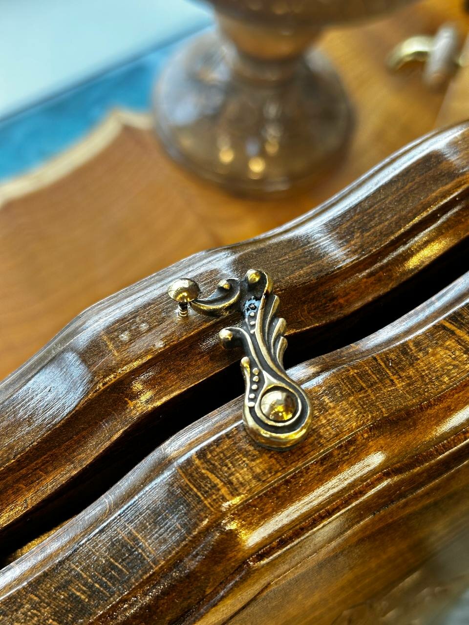 Нарды Handle "Корона", резные, складные, дерево, красно-коричневые, венге — фото 1