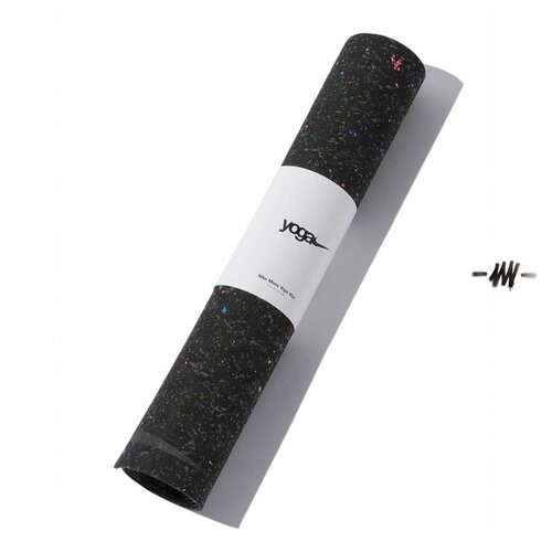 Коврик для йоги Nike Move Yoga Mat Black 4mm 8990₽