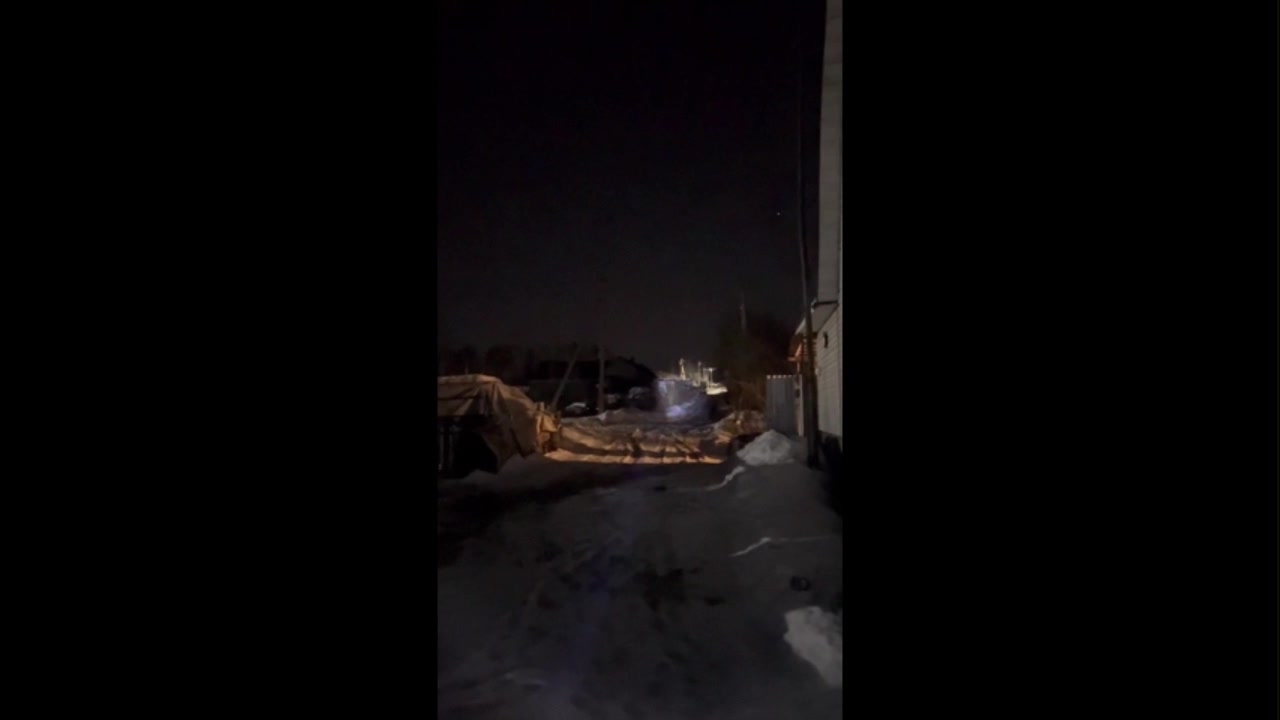 Фонарик лазерный аккумуляторный 4в1 - дальность 300 метров УУС — фото 1