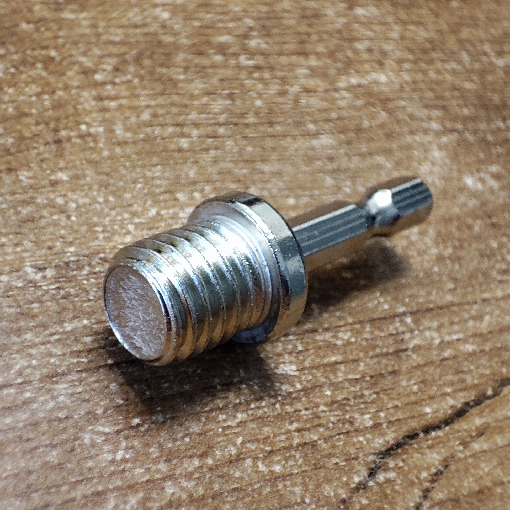 Адаптер переходник шестигранный хвостовик на дрель шуруповерт М14