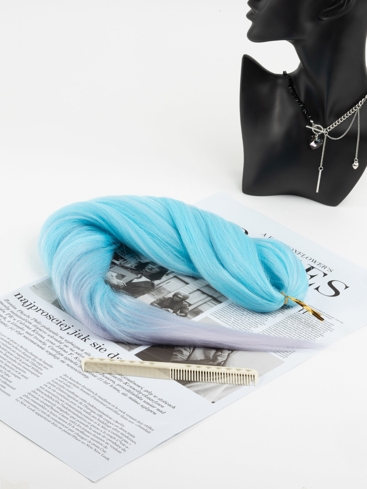 Канекалон голубой 70 см шиньон искусственные волосы тренд лета 2025 — фото 1