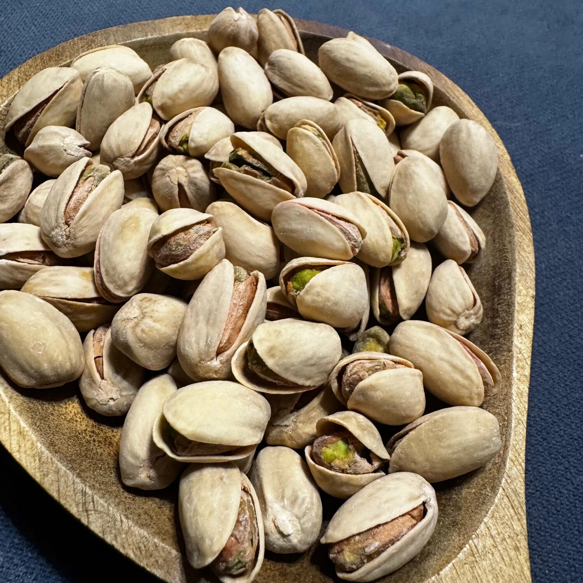 Фисташки алихади жареные соленые в упаковке по 1000г натуральный продукт