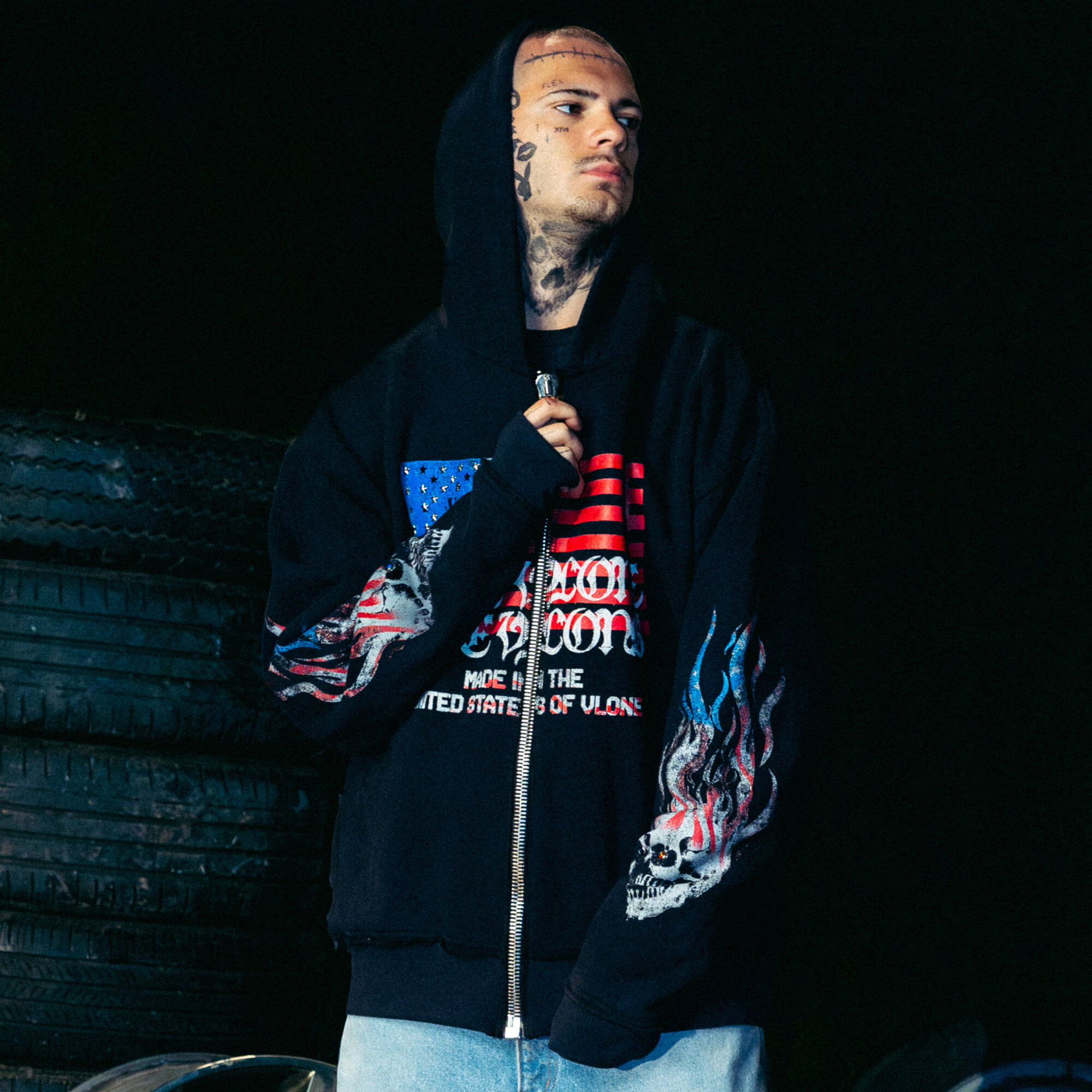Толстовка VLONE