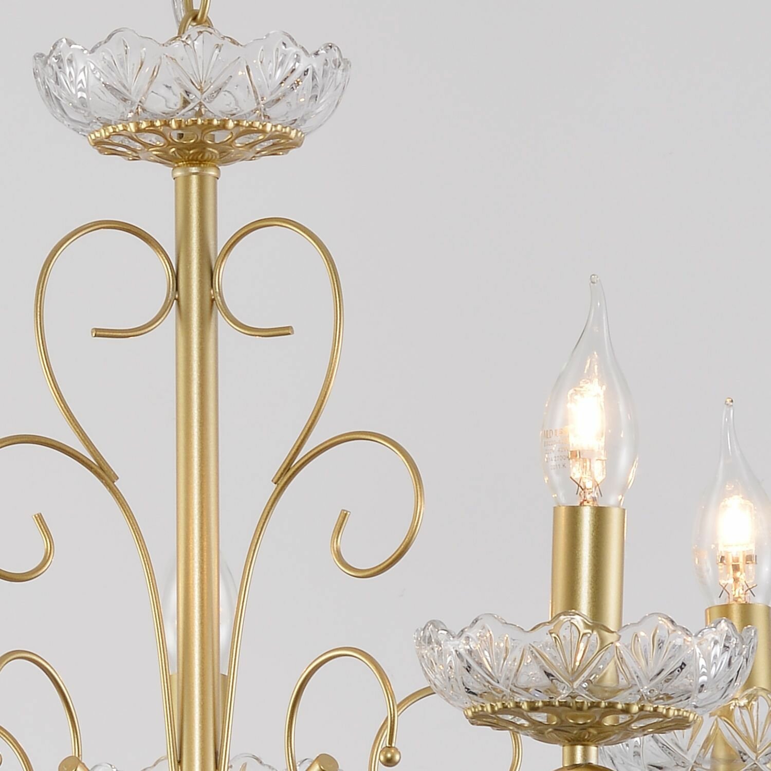 Люстра потолочная Reluce 04201-0.4-05 GOLD — фото 1