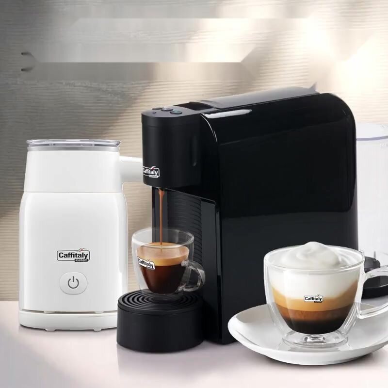Кофемашина капсульная Caffitaly Volta S36, 30 капсул кофе, капучинатор для капучино и латте — фото 1
