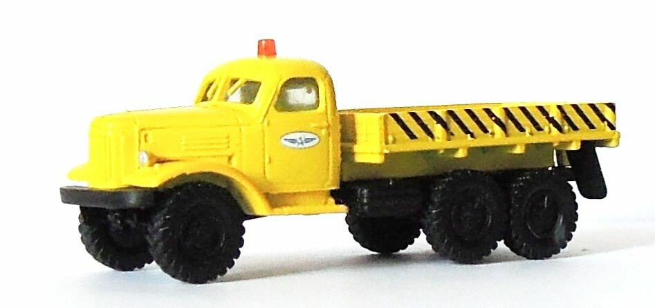 870031 MTD Модель грузовика 157 серии балластный тягач H0 1:87 16,5мм