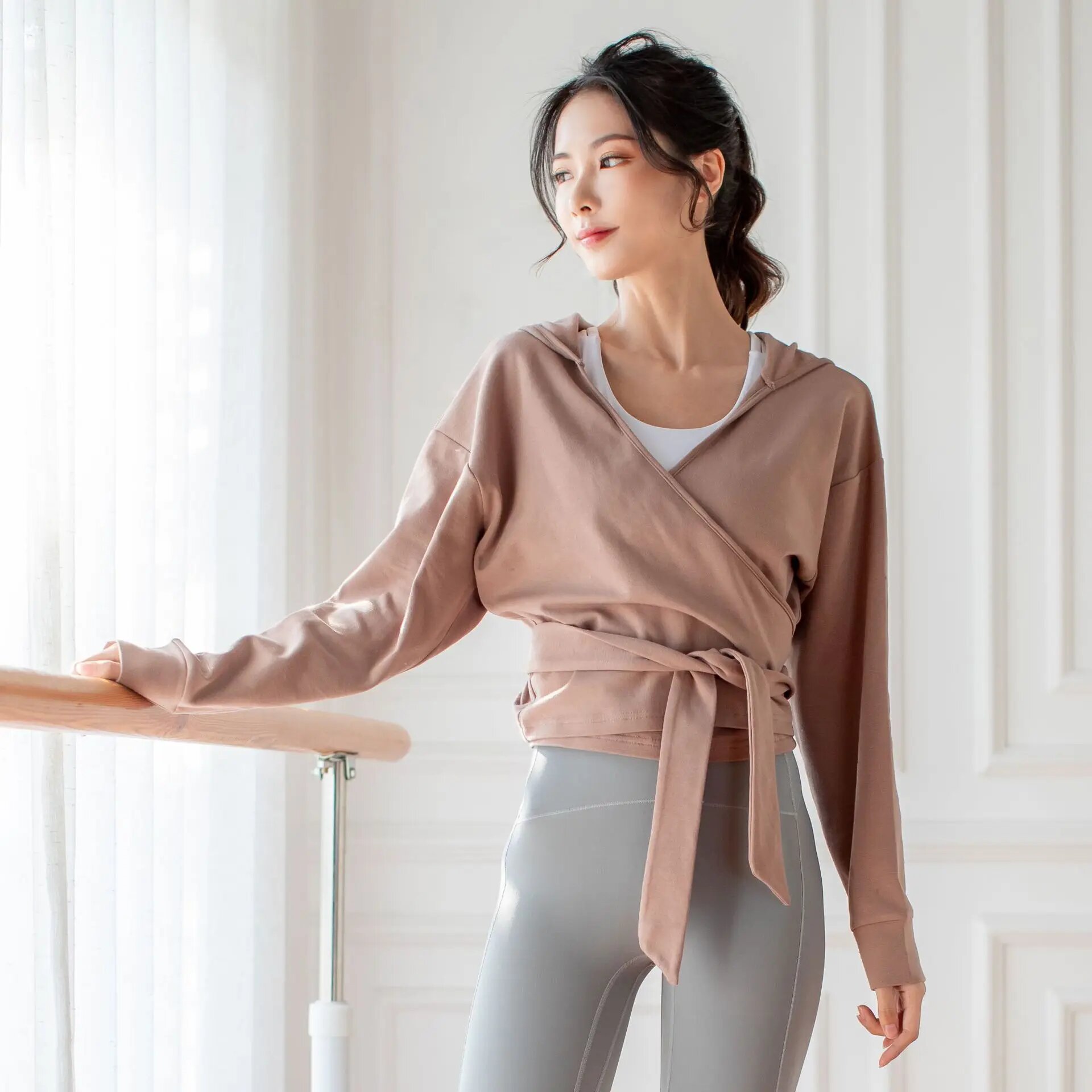 Топ спортивный GROSKMA размер L-XL