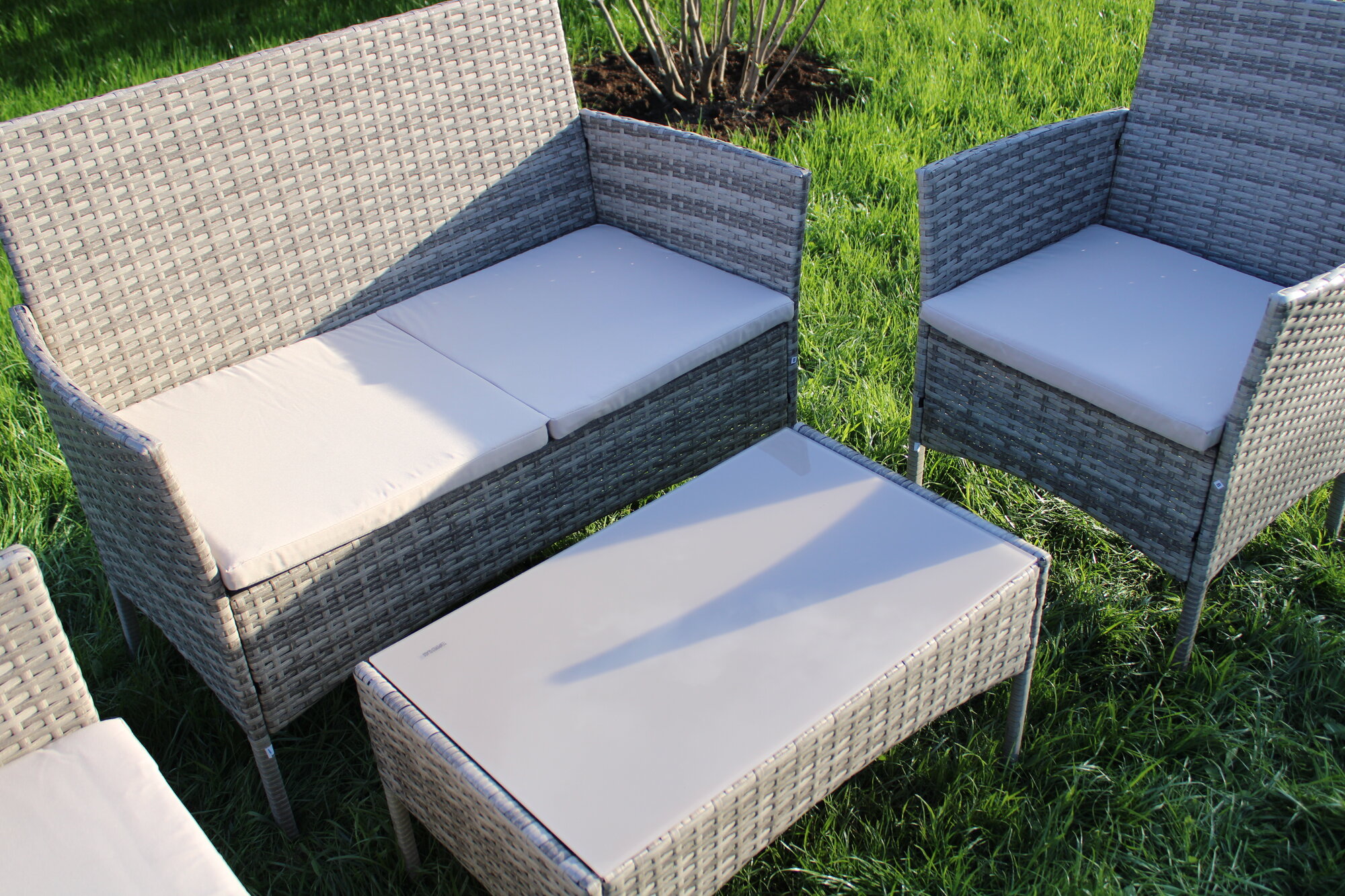 Изображение Комплект садовой мебели Full Comfort - RIMINI из искусственного ротанга (столик, двухместный диван, 2 кресла) бежевый