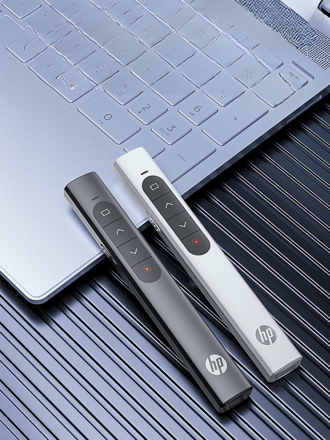 HP Лазерный презентер с функцией дистанционного управления слайдами и встроенным USB-приёмником