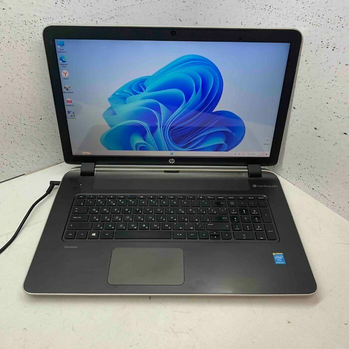 Ноутбук HP 530