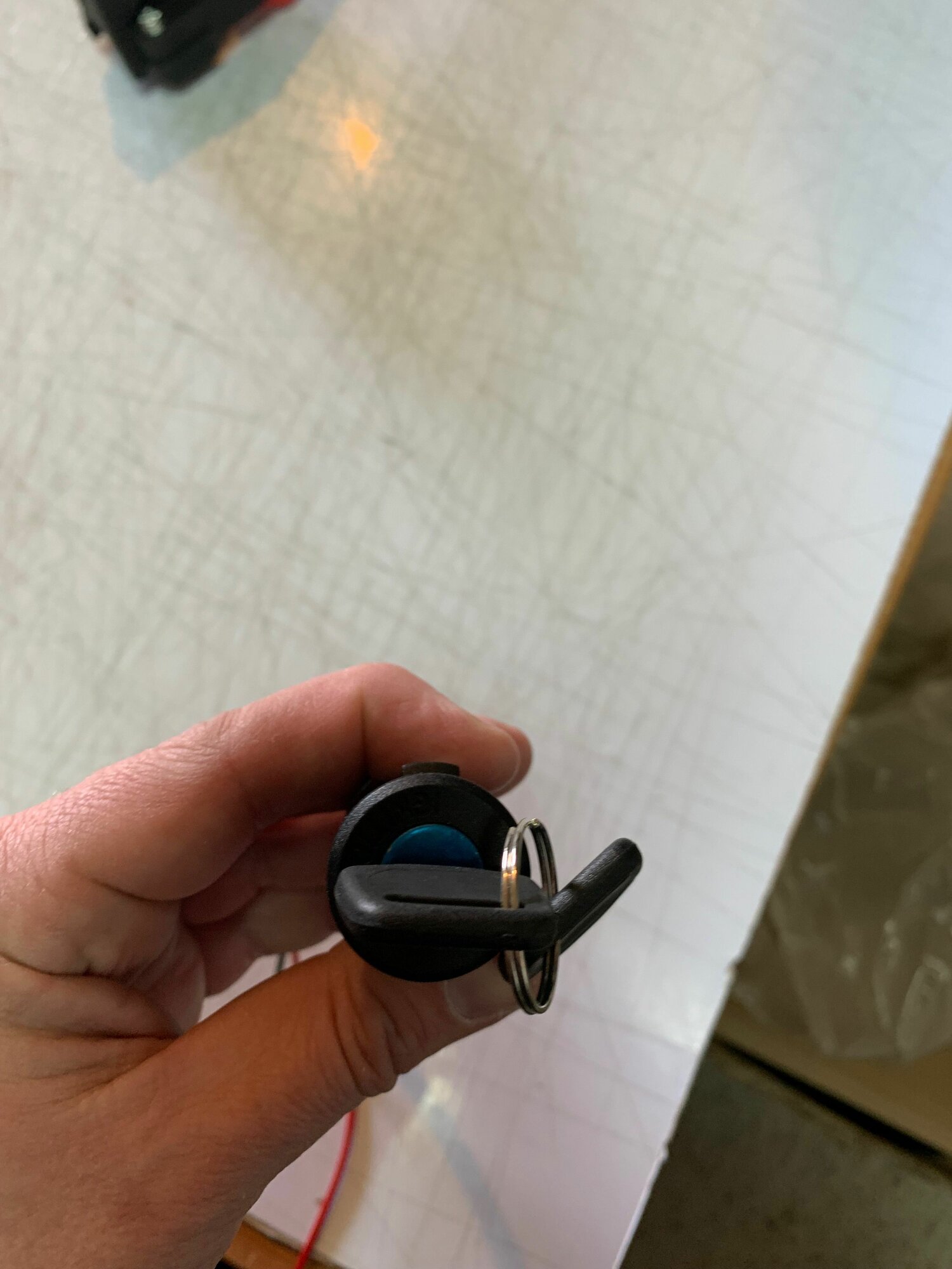 Замок зажигания (два провода) Питбайк VENTO 2T для мопедов мотоциклов