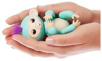 Интерактивная игрушка робот WowWee Fingerlings Ручная обезьянка София