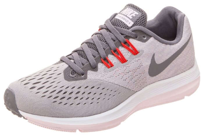 nike women's zoom winflo 4