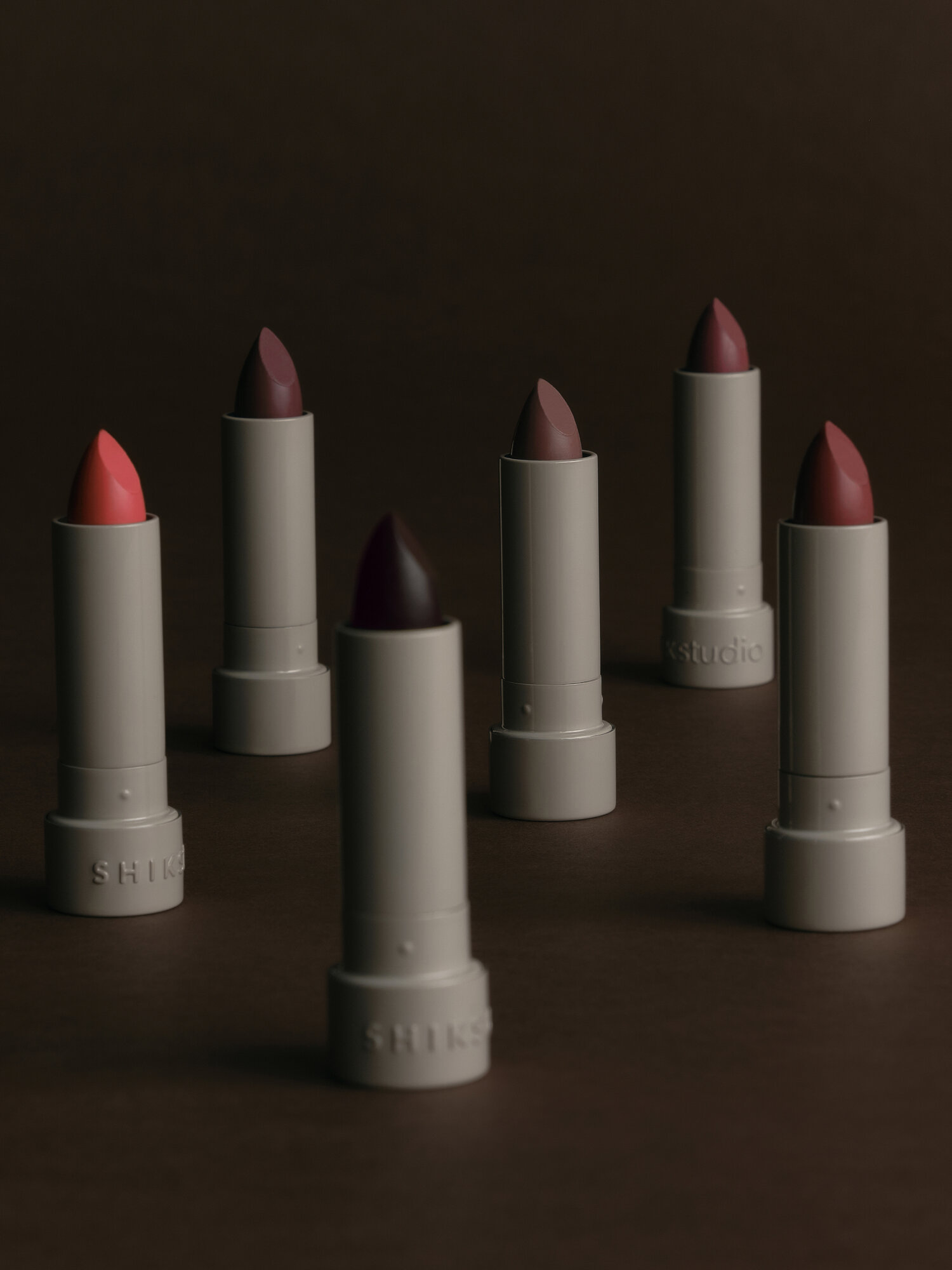 Помада Увлажняющая помада-блеск для губ SATIN LIPSTICK оттенок 05 TOFFEE