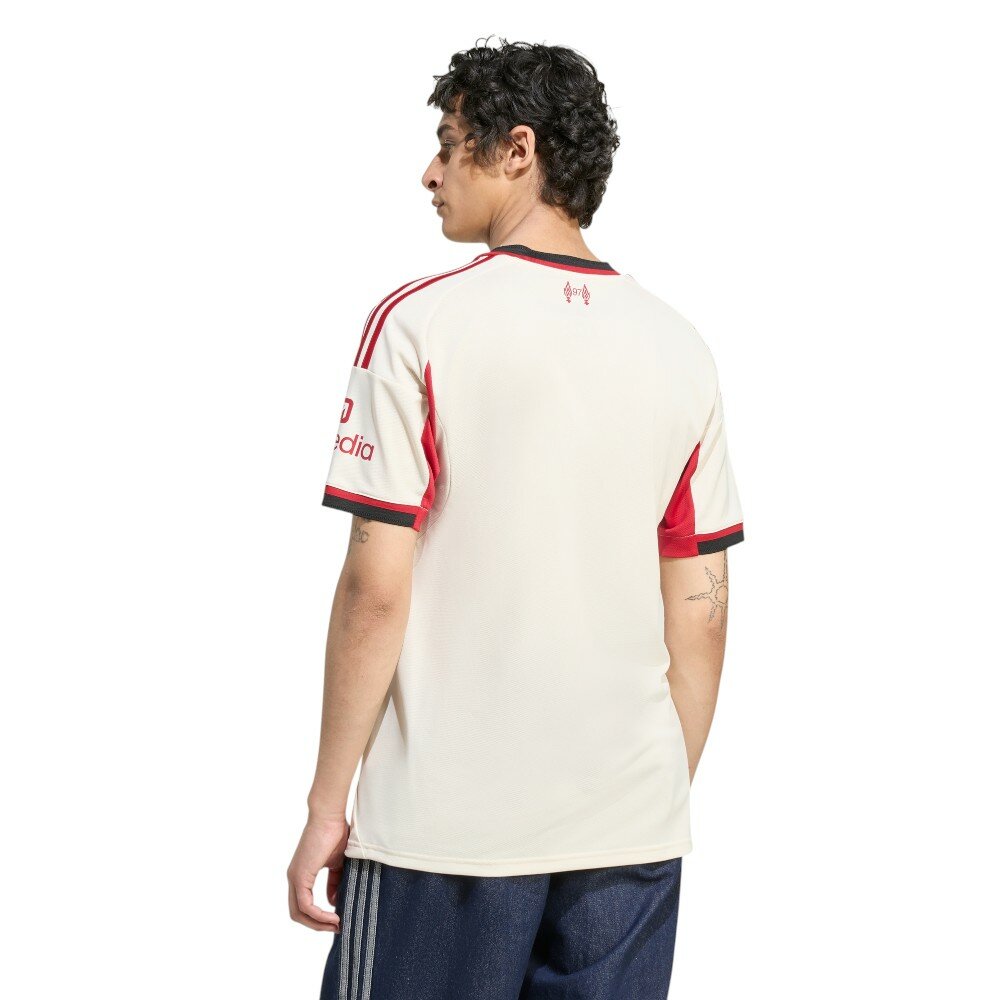 Футболка adidas, размер S — фото 1