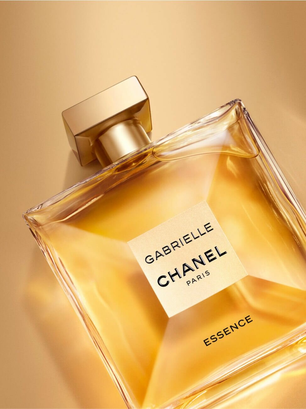 Парфюмерная вода Chanel Gabrielle Essence, Eau De Parfum, 50 мл — фото 1