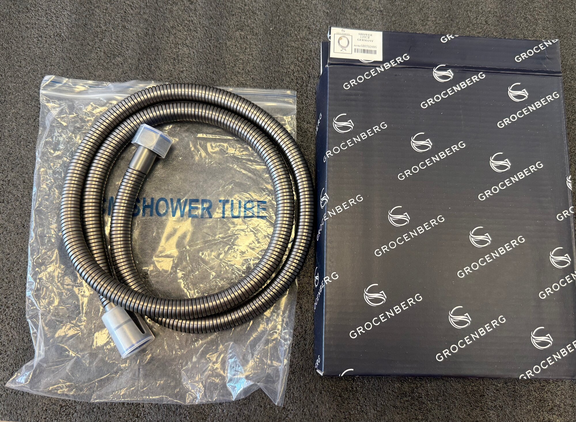 Шланг для душа Grocenberg, GB07028, графитовый, 120м, металлический
